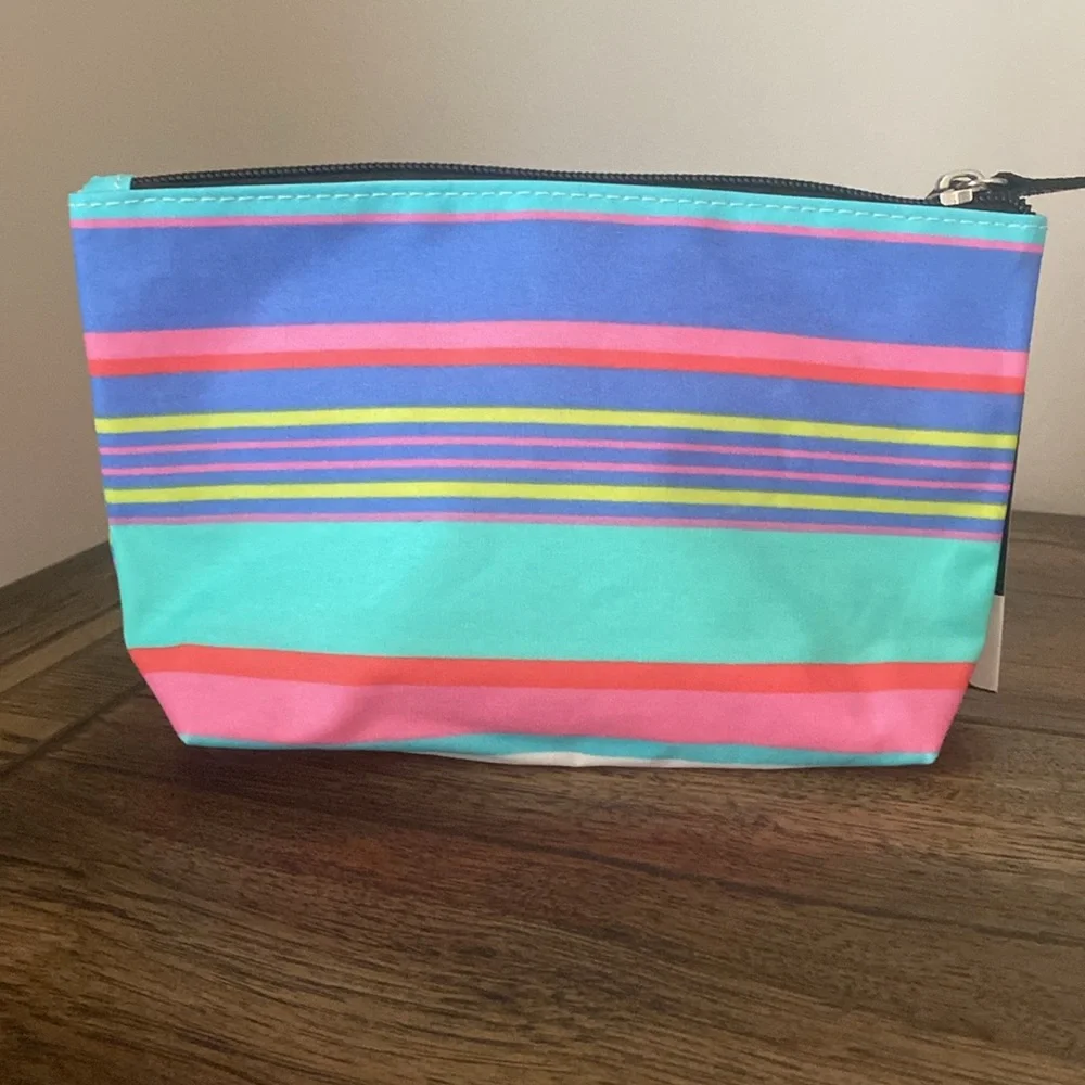 Scout Cosmetics Bag New with Tags! - Picture 3 of 6